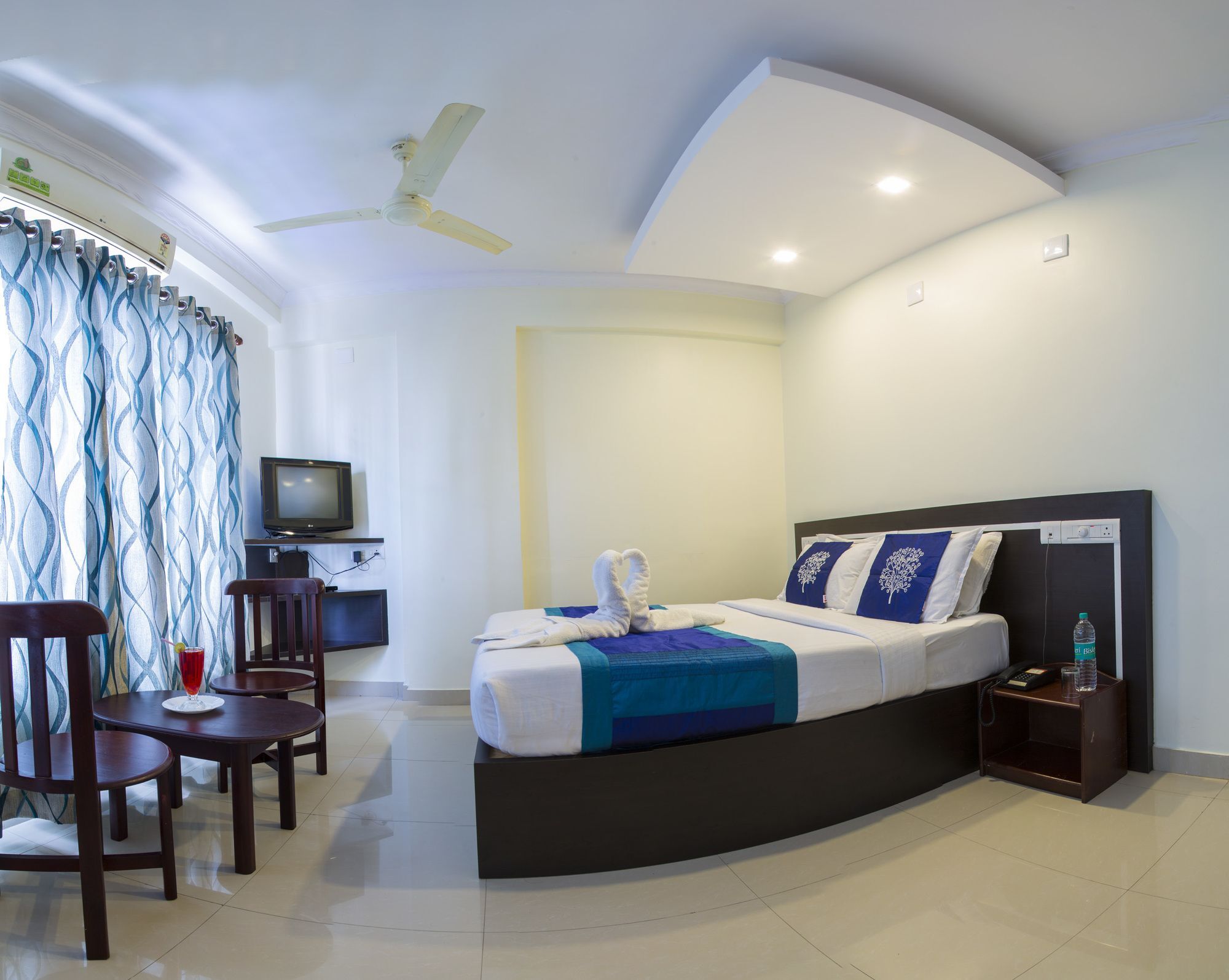 Hotel Sm Regency Kochi ภายนอก รูปภาพ