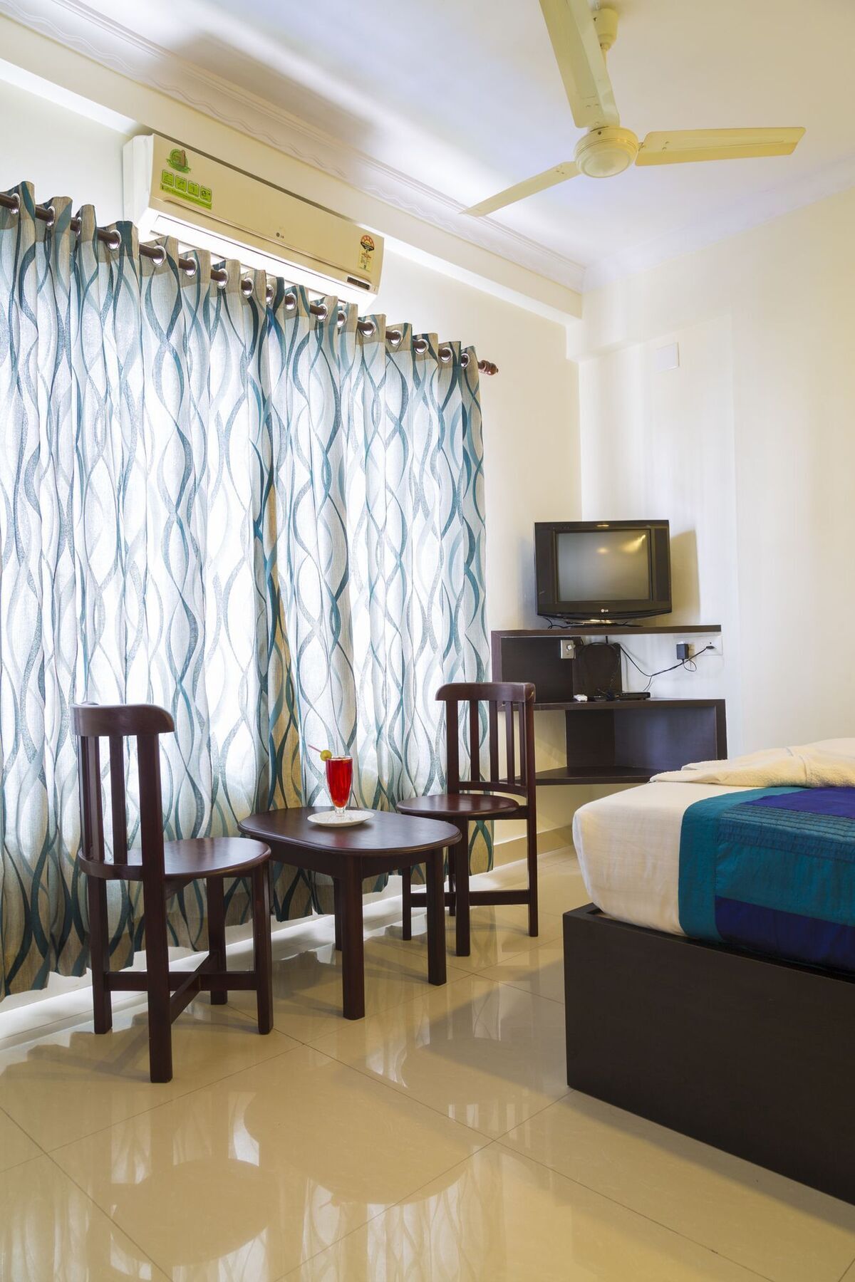 Hotel Sm Regency Kochi ภายนอก รูปภาพ